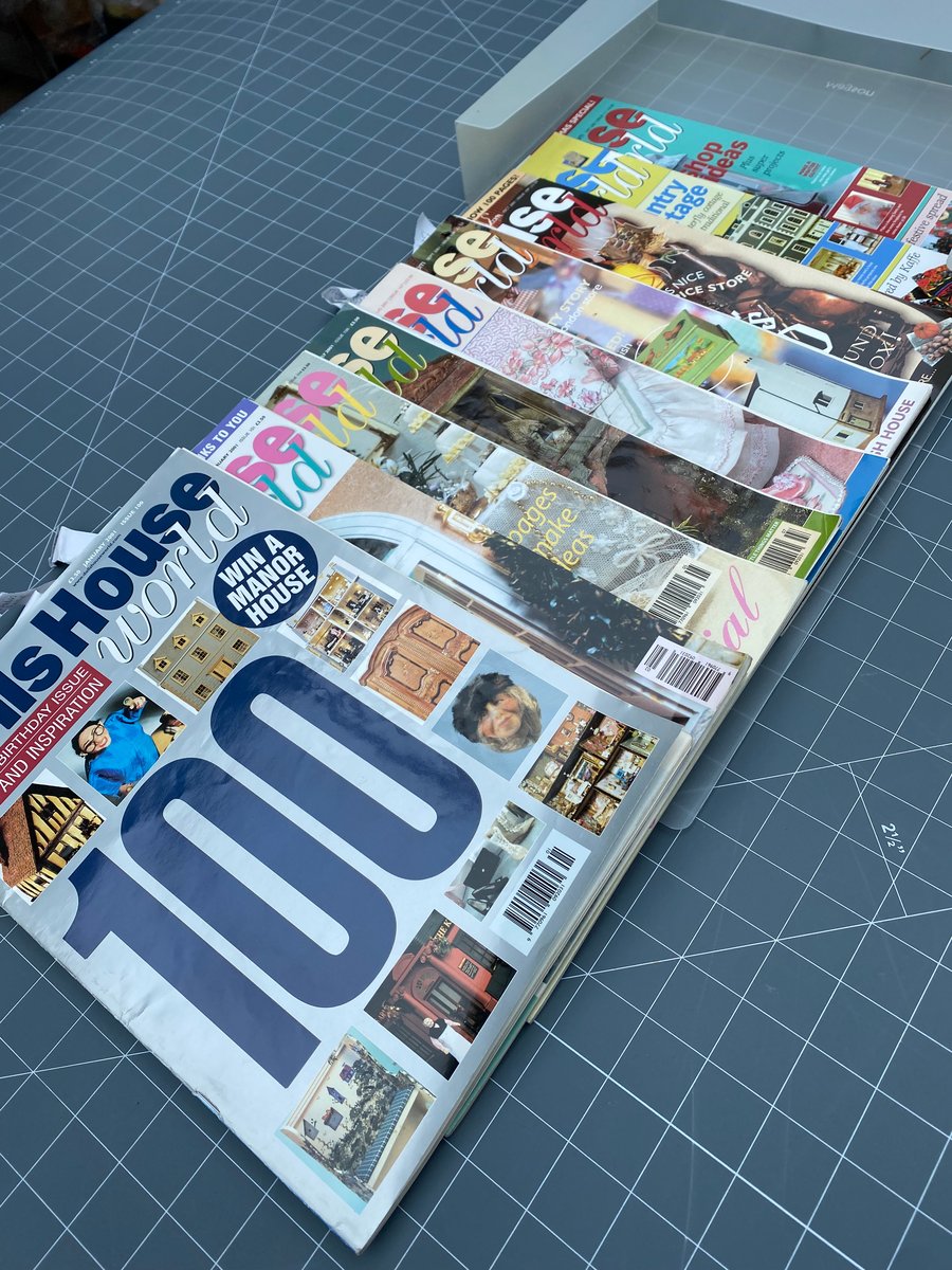 DollsHouse World Magazines. 9 Back Issues. Years 2001 OR 2002. Craft Magazines 