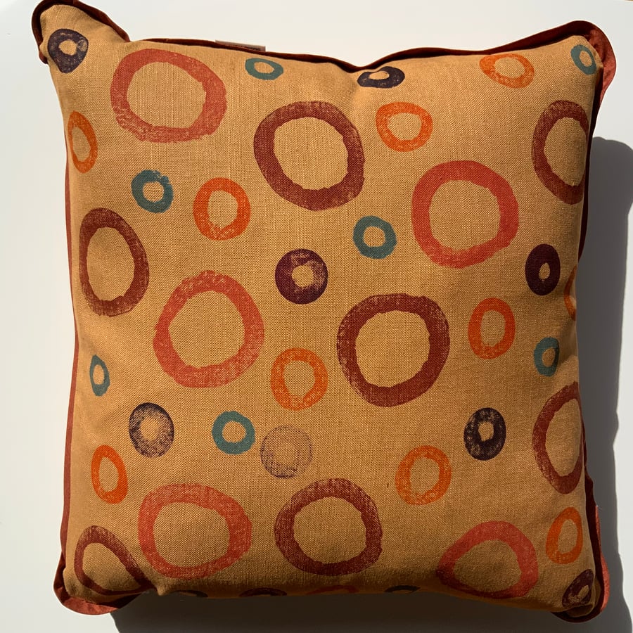 RICH CIRCLES - Cosy and Unusual Hand-Block-Printed Cushion from Devon