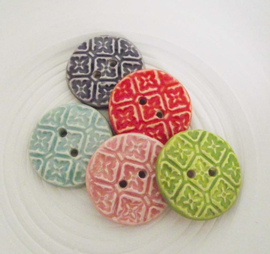 Set of five large  ceramic buttons