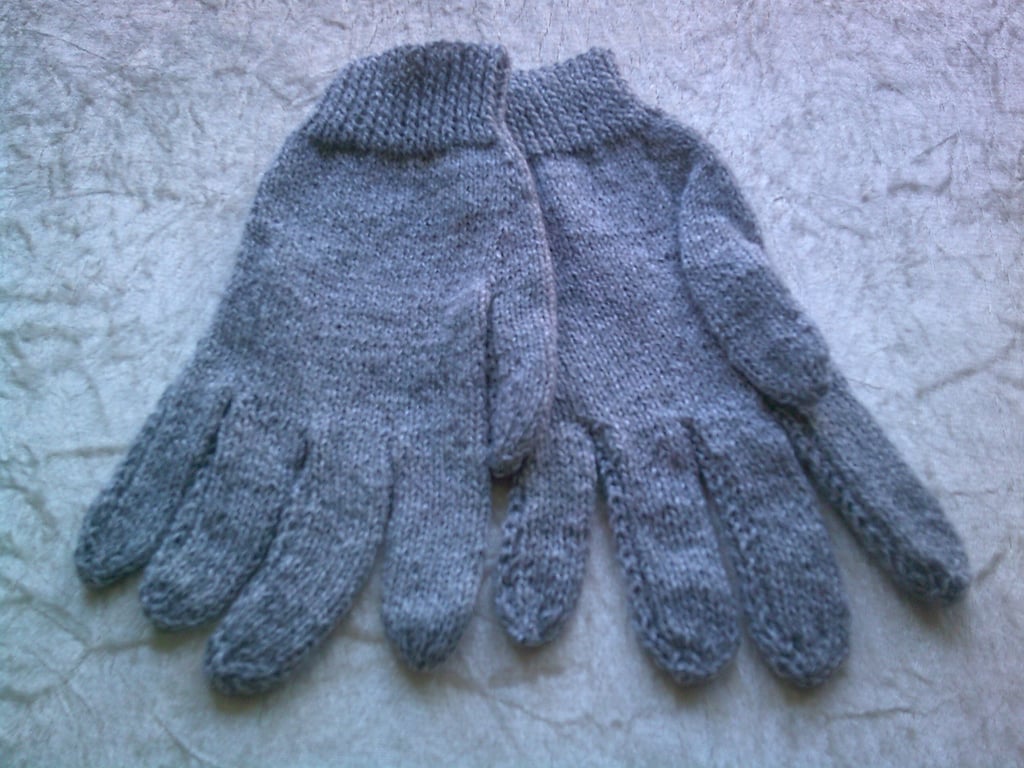 Large Grey Adult Gloves