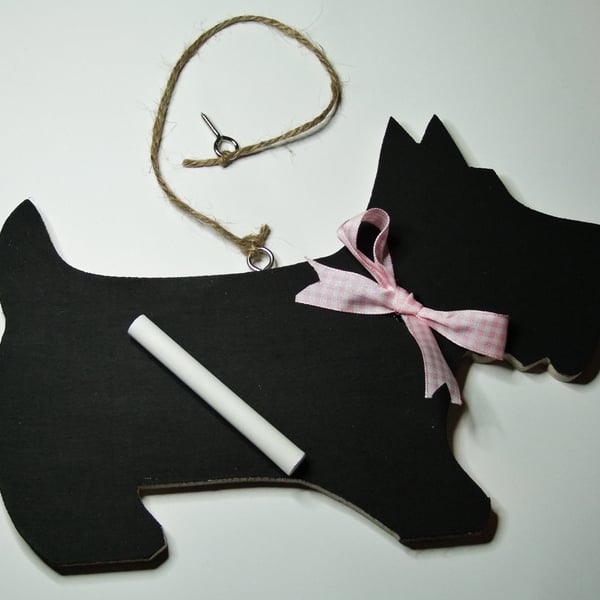 Cute little Scottie Dog chalkboard wallhanging for messages or reminders.