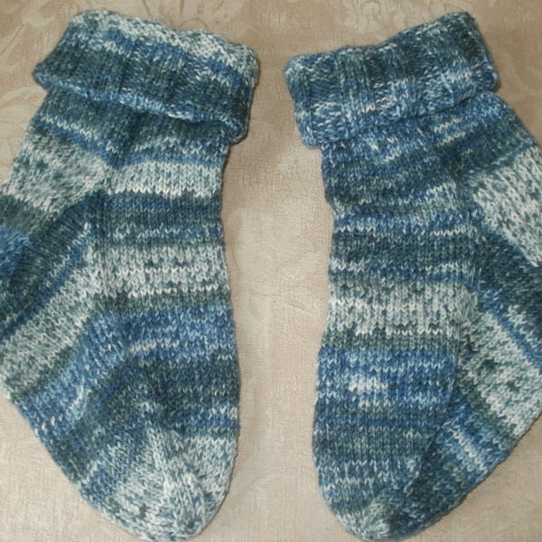 Hand knit ankle slouch socks