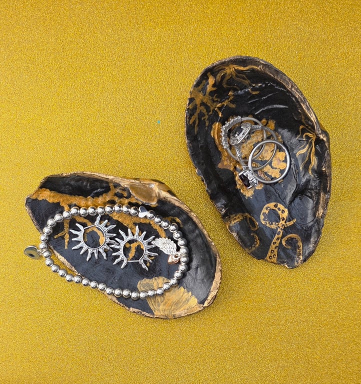 A Pair of Hand Decorated Gaper Shell Trinket Dishes