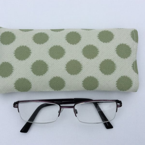 Sunglasses, glasses case, pouch, cream with large green dots