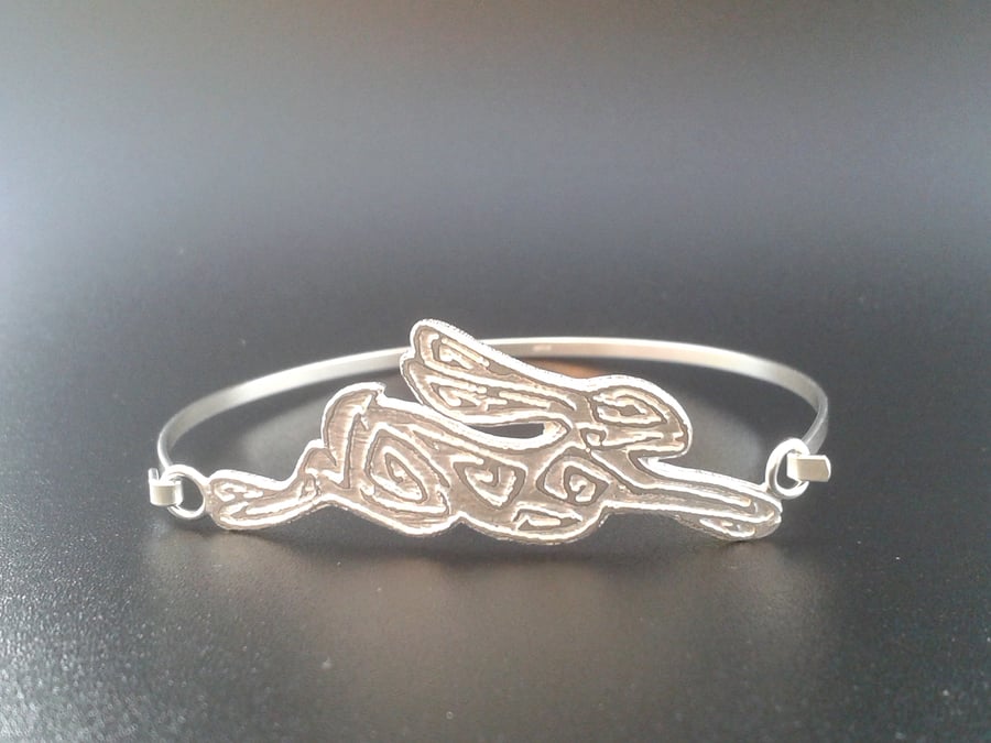 Perseus - Etched Silver Hare Bangle