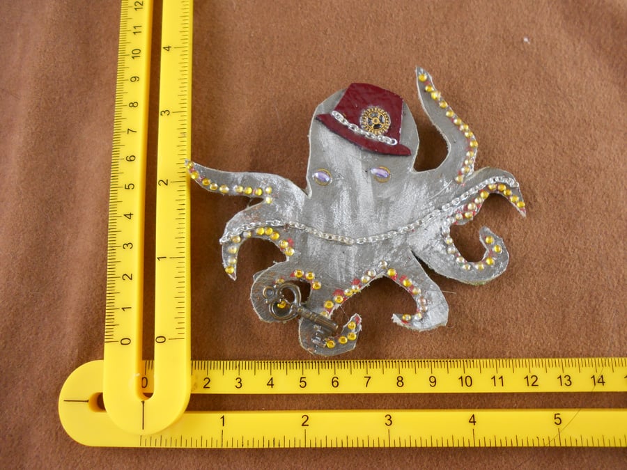 Steampunk Octopus Hair-slide