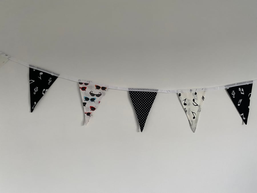 50's Musical Bunting. (001)