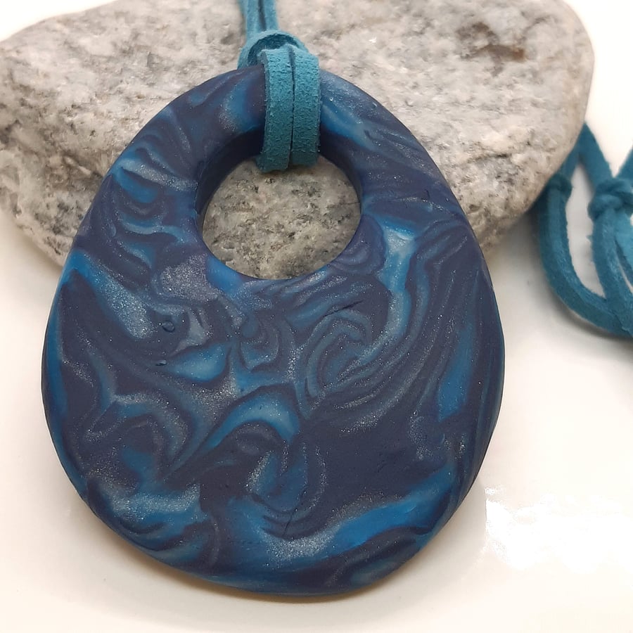 Blue mix large pendant
