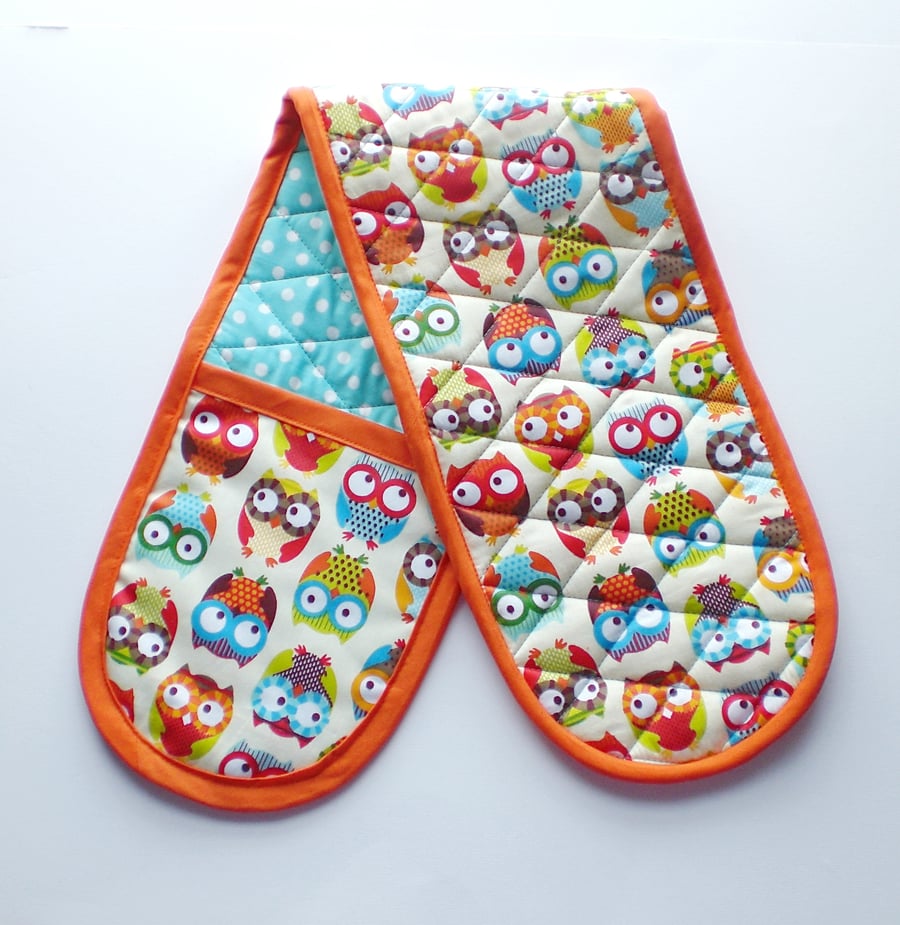 Owl oven Gloves. Quilted