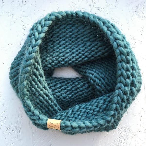 Cowl - adult size, 7 colours, merino wool handknit snood scarf