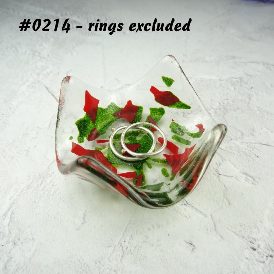 Green and red fused glass ring dish, 7cm approx, handcrafted (0214)