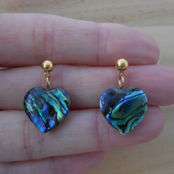 Abalone shell stud earrings in gold plate. Ref: 314                          