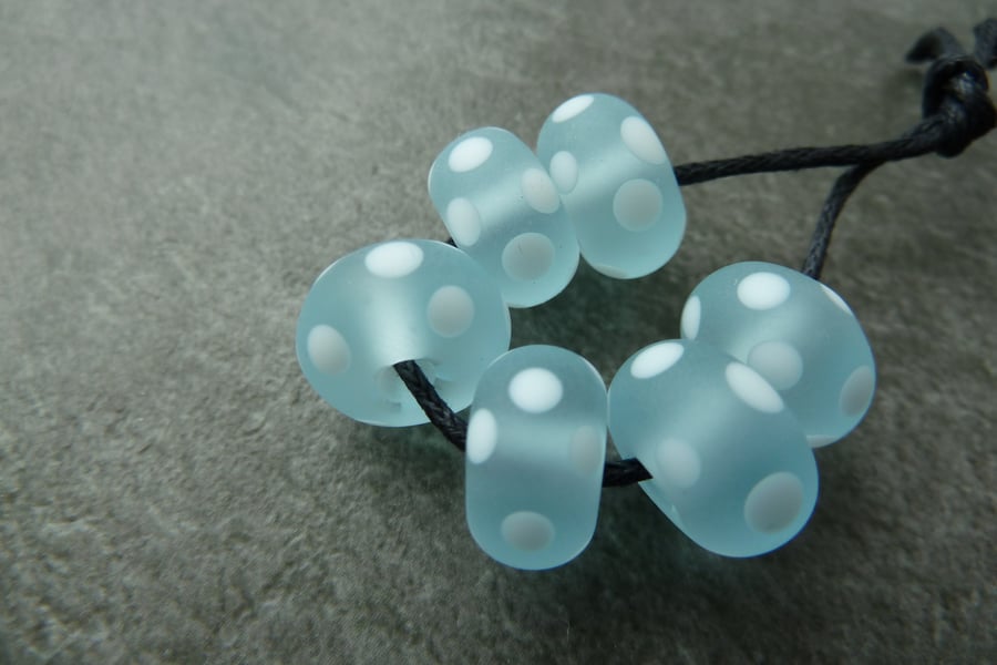 blue frosted white spots, lampwork glass beads