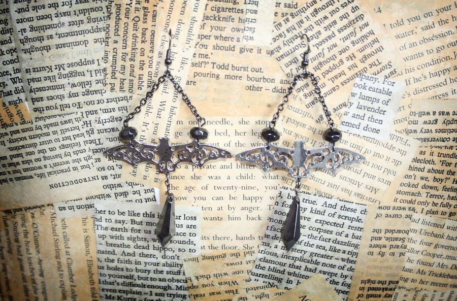 Gothic Steampunk Vampire Bat Silver Dangle Hook Earrings