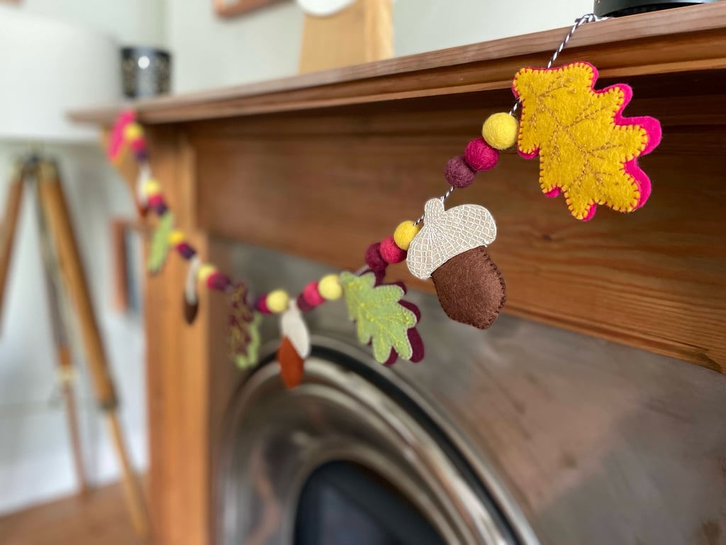 Handmade Autumn Felt Garland – Oak Leaves, Acorns & Colourful Wool Felt Balls