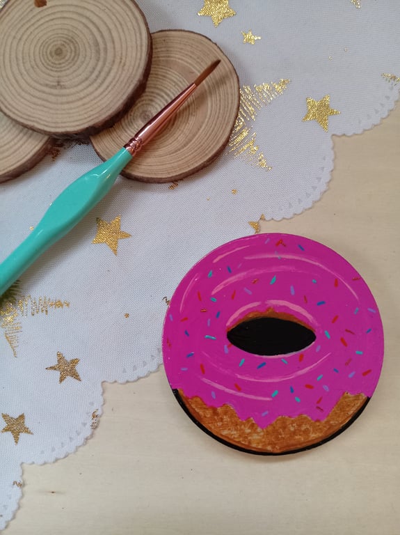 Wooden pink donut pocket mirror