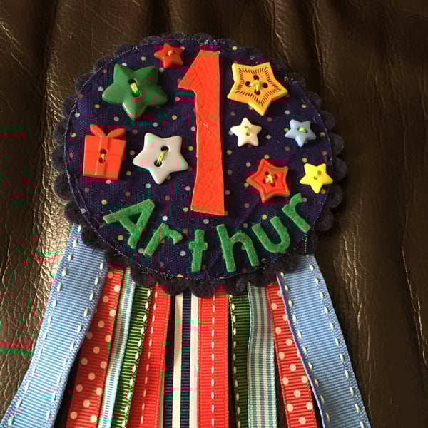 Birthday badge-Rosette - Boy - 1st Birthday - personalised - stars