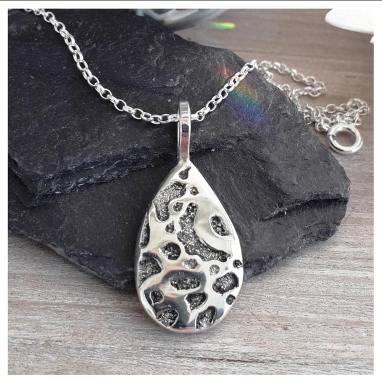 Teardrop decorative Pendant Sterling Silver hallmarked