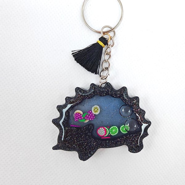 Black Glitter Hedgehog Resin Shaker Keyring: Fruit Slice Liquid Core Charm
