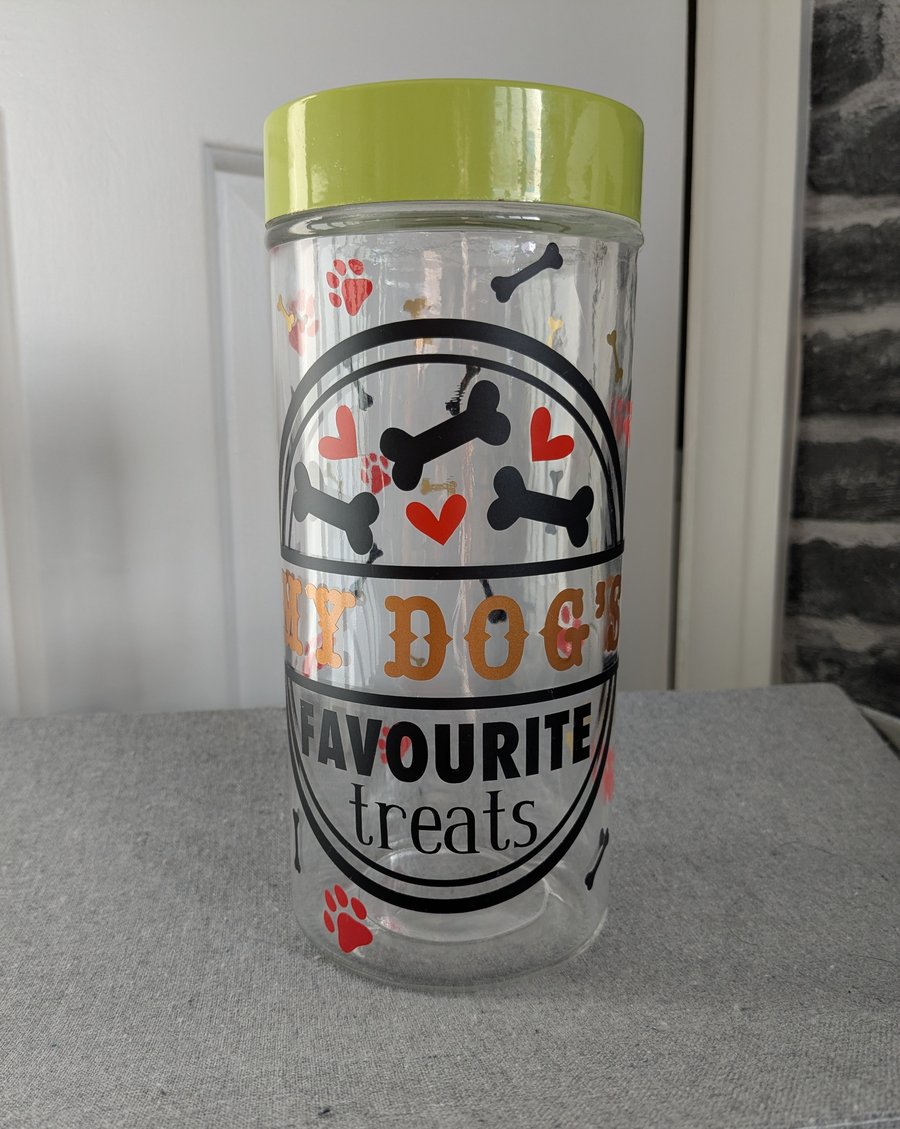 Dog treat jar, dog biscuit jar, can be personalised