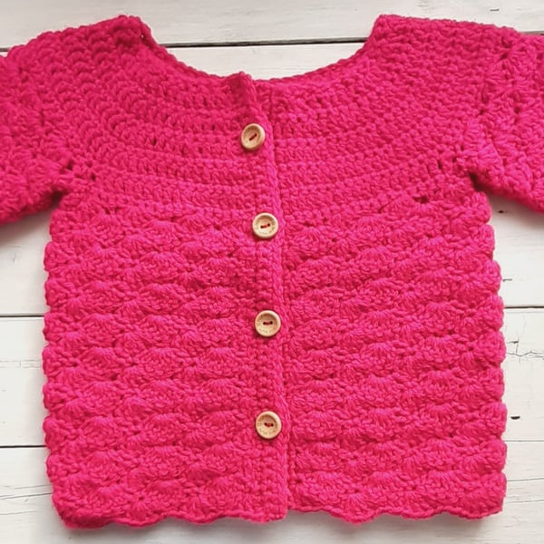 Handmade 6-9 months cardigan, with sleeves RESERVED