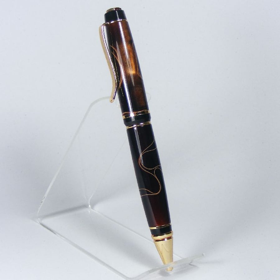 Fat Cigar Pen - Gold plated trim - 'Chocolate Swirl' Acrylic. (P017)