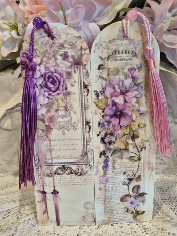 Vintage Style Floral Bookmark x 2