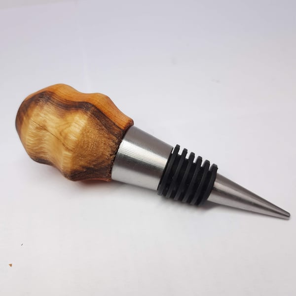 Yew Bottle Stopper - Handmade Woodturned - Free Delivery