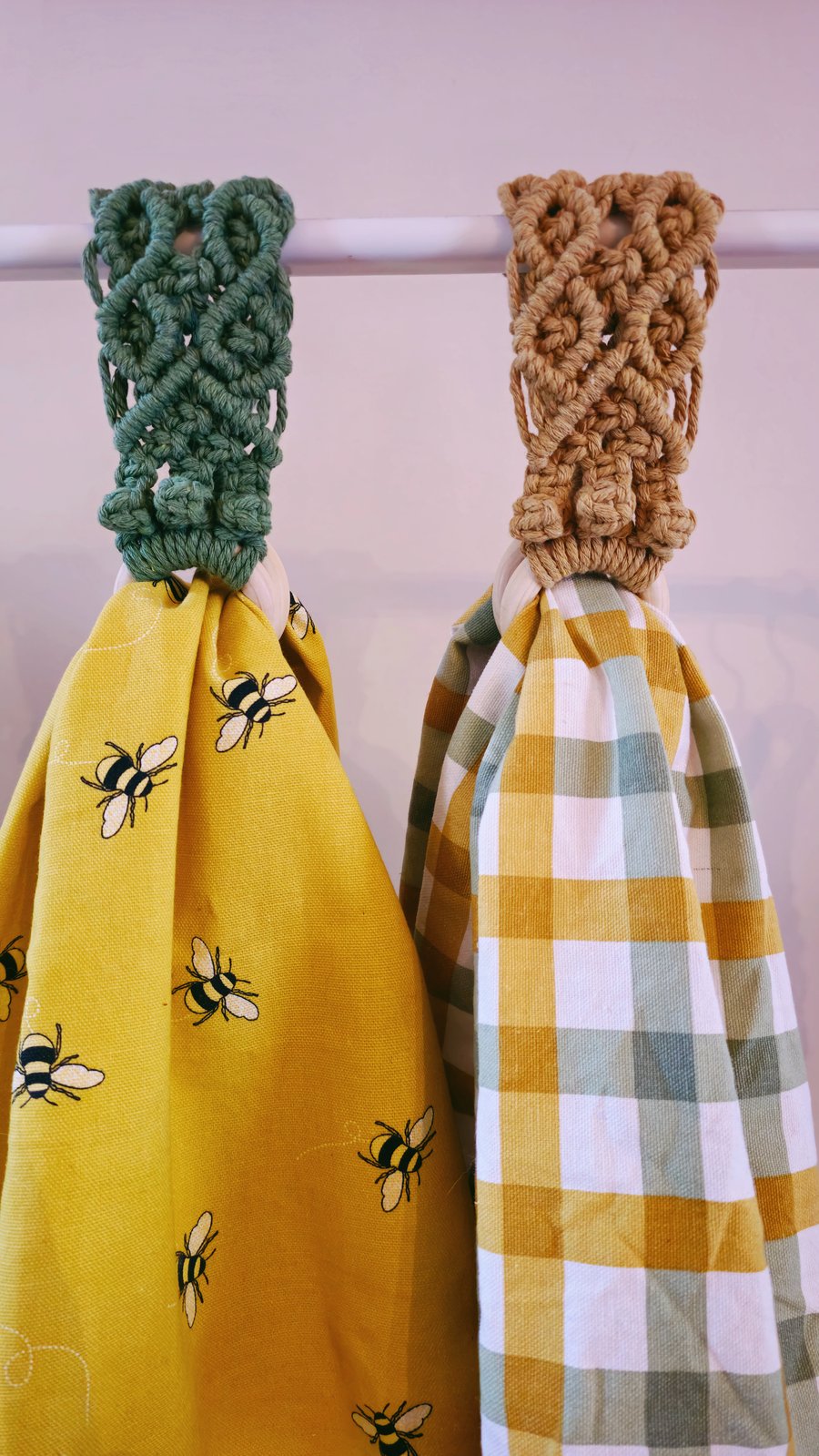 Set of 2 Macramé Kitchen Tea Towel Hangers – Avocado Green & Coffee Brown