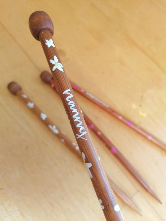 Personalised knitting needles - chunky painted knitting needles - pretty knittin