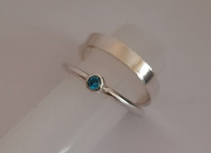 Eco silver Blue solitaire ring