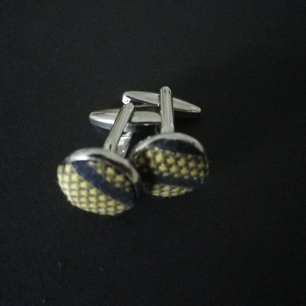 Yellow and navy silk cufflinks,free shipping, gift wrapped, classic design, 1234