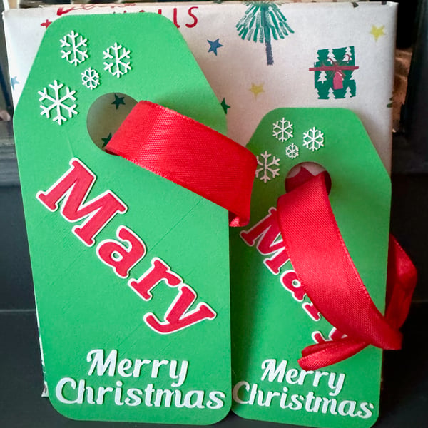 (2 pack) Customised Christmas name Tag