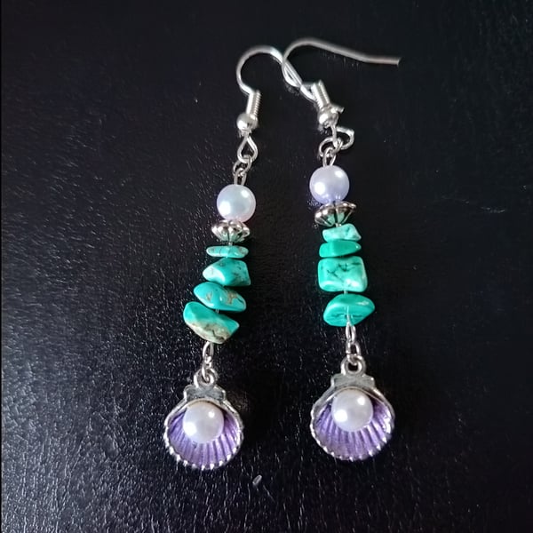 Silver and purple scallop shell dangle earrings with crystal chips 
