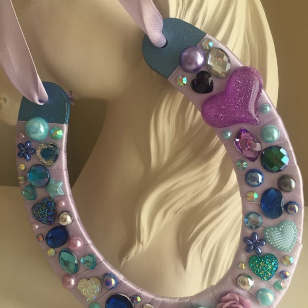Large 15cm horseshoe 