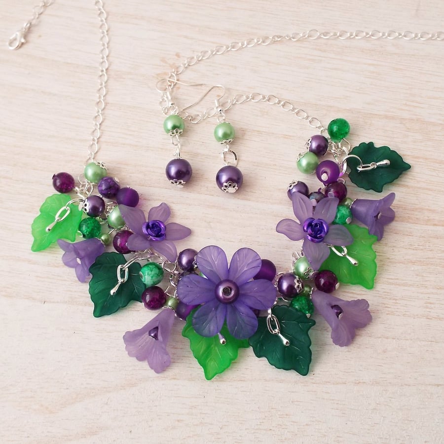 Purple Violet Lucite Flower & Glass Bead Necklace & Earrings Jewellery Set