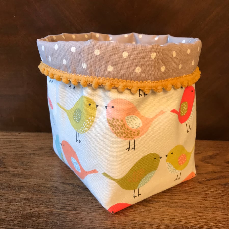 Bird fabric storage basket