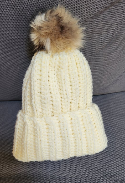 Cream Ribbed Beanie Hat with Faux Fur Pom Pom