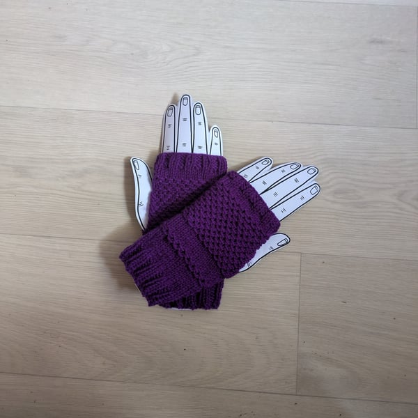 Fingerless Gloves - Wrist Warmers - Ladies Gloves