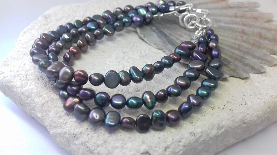 Boho Peacock Freshwater Pearl Bracelet - 4-6mm pearls