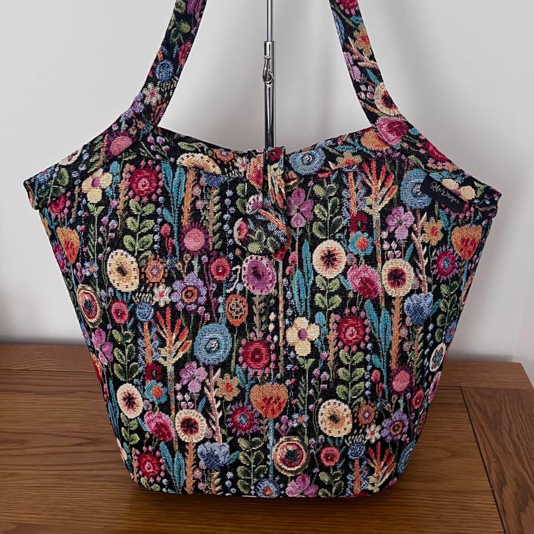 Bucket bags tote bags kew gardens