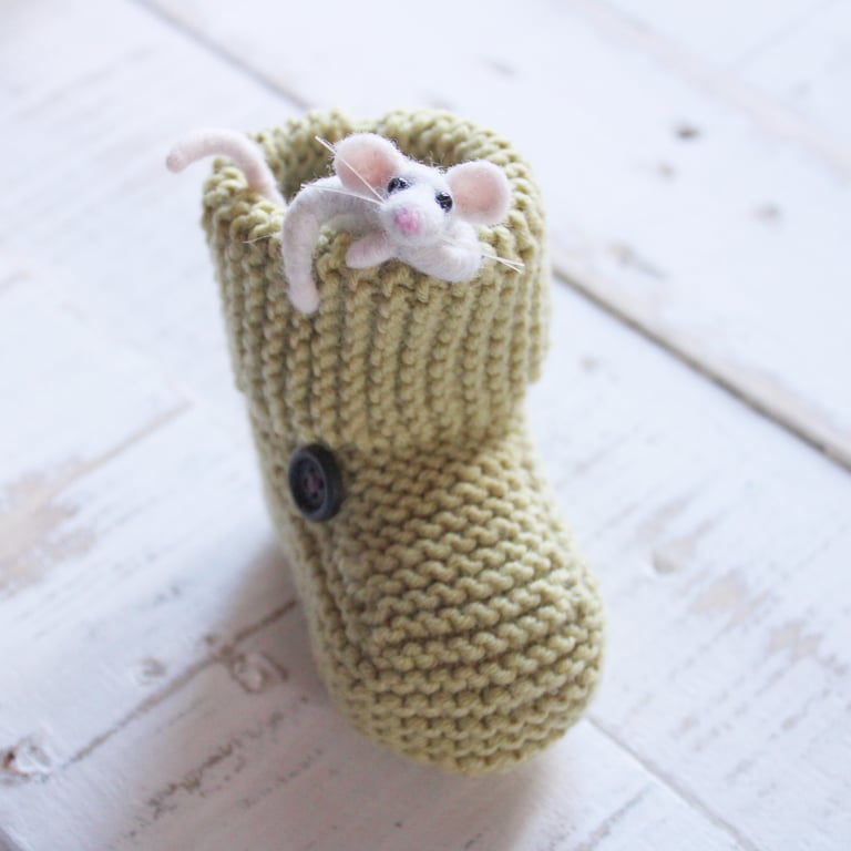 White Needle Felt Mouse. Baby Bootie. Baby Shower Gift. Baby Boots. Felt Mouse.