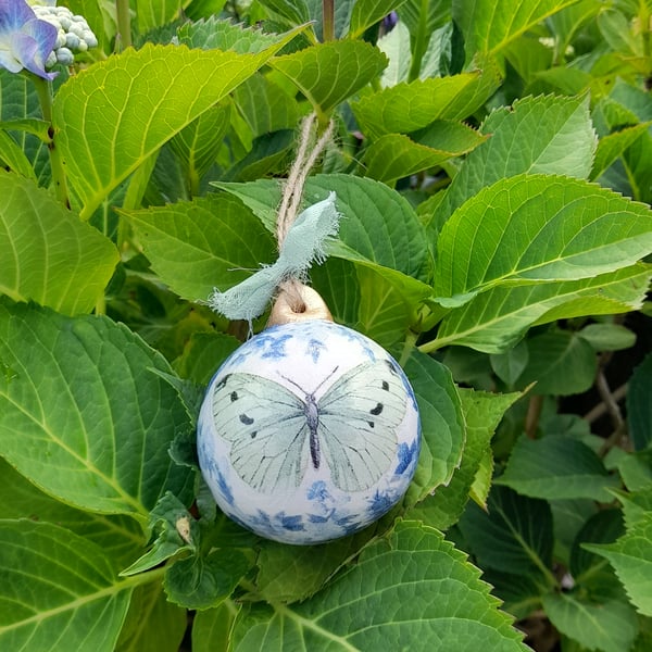 Ceramic Bauble Butterfly Christmas Remembrance 