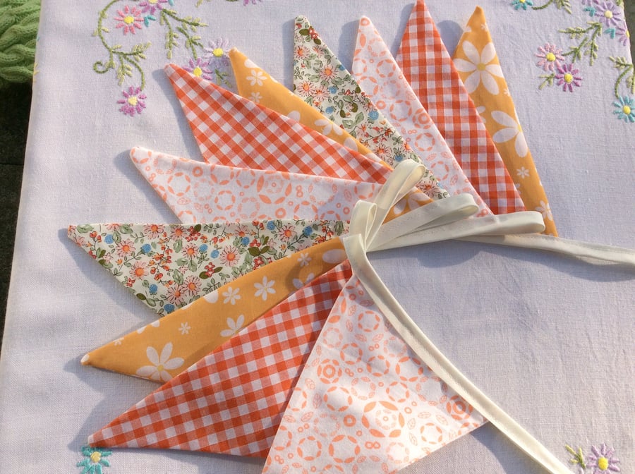 Peach and orange Bunting - 11 flags, birthday party deco, Playroom bunting