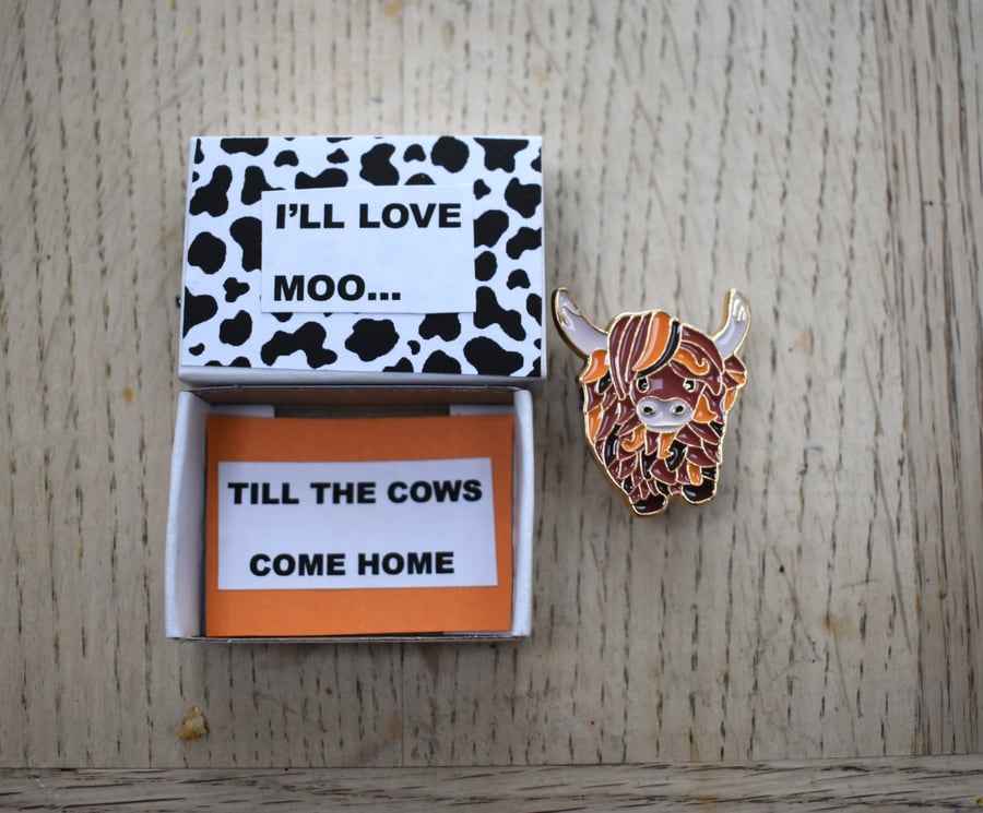 I Love Moo Angus Cow Matchbox Romantic Anniversary Message with Enamel Pin 
