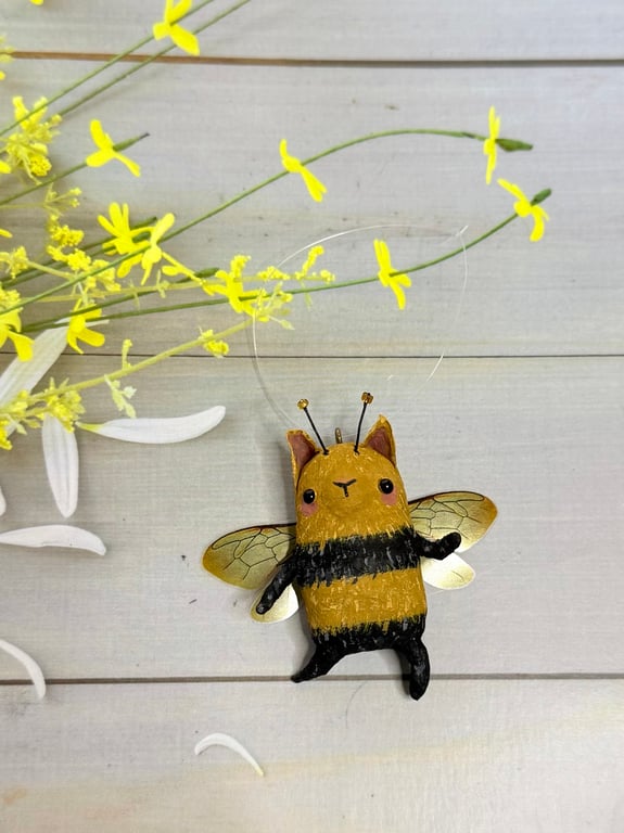 Spun Cotton Kitty Bee 2