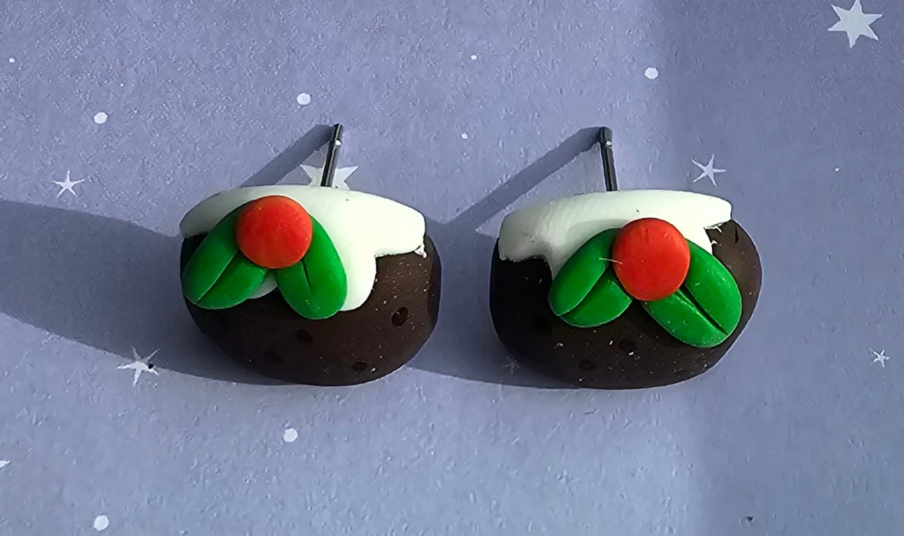 Christmas Pudding Stud Earrings
