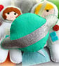Make Your Own felt Aliens and Astronauts space Garland Kit. Sewing pattern. - Image 7