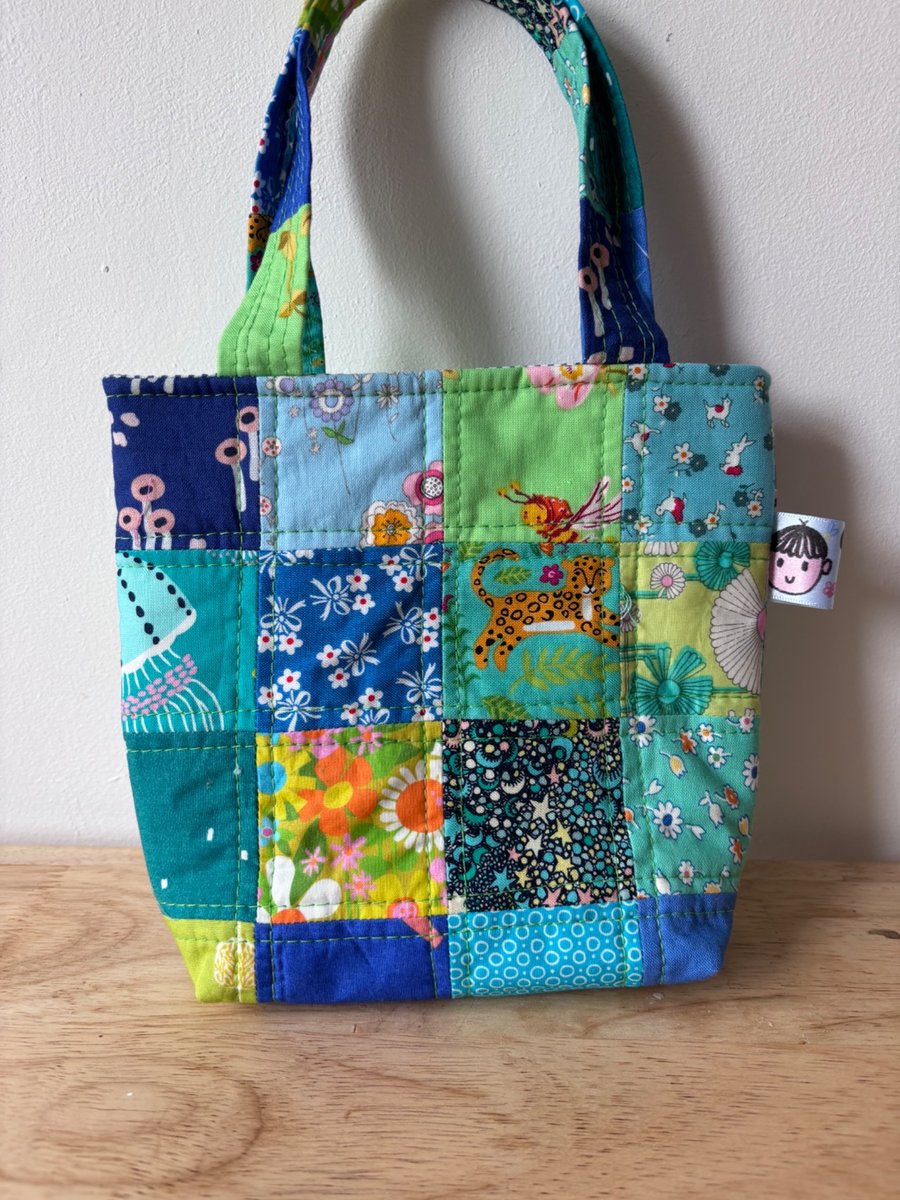 Summer Sale - Patchwork bag - with handle - in blues and greens