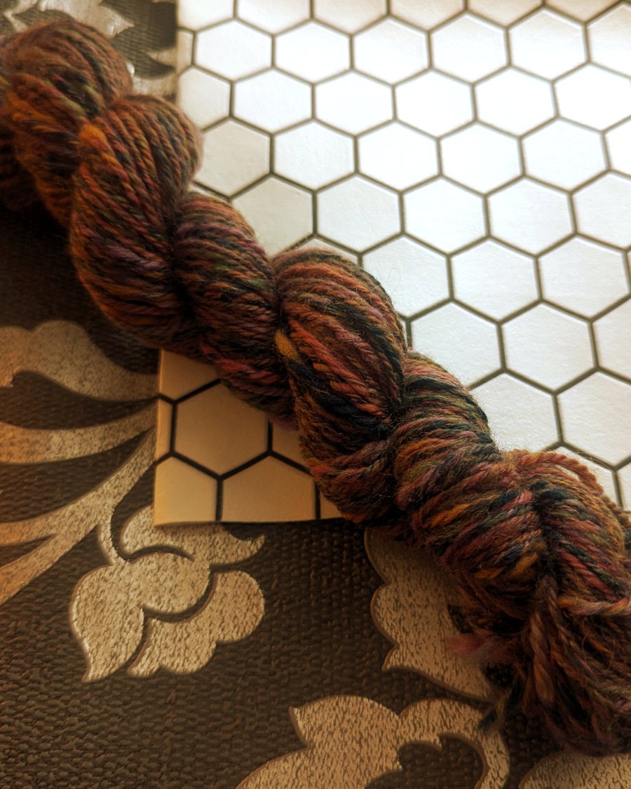 Peaklands hand spun yarn - 100% wool - 100 yards